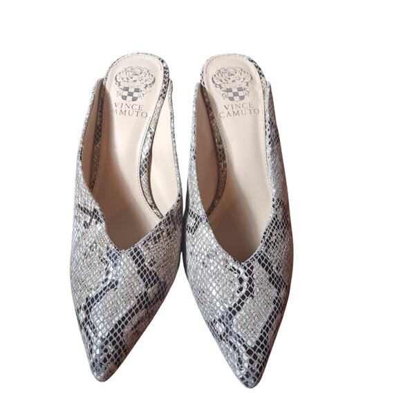 Vince Camuto Berodie Snakeskin Mules Size 7.5 - Picture 3 of 5